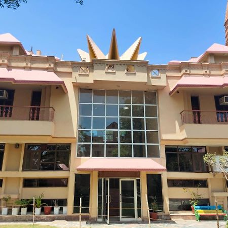 Ananda Krishna Van Vrindāvan Exterior photo