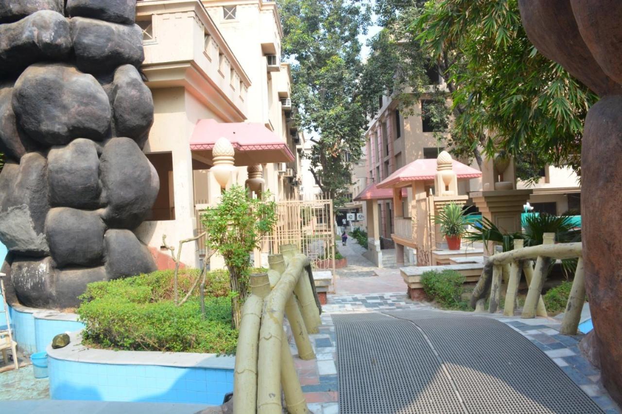 Ananda Krishna Van Vrindāvan Exterior photo