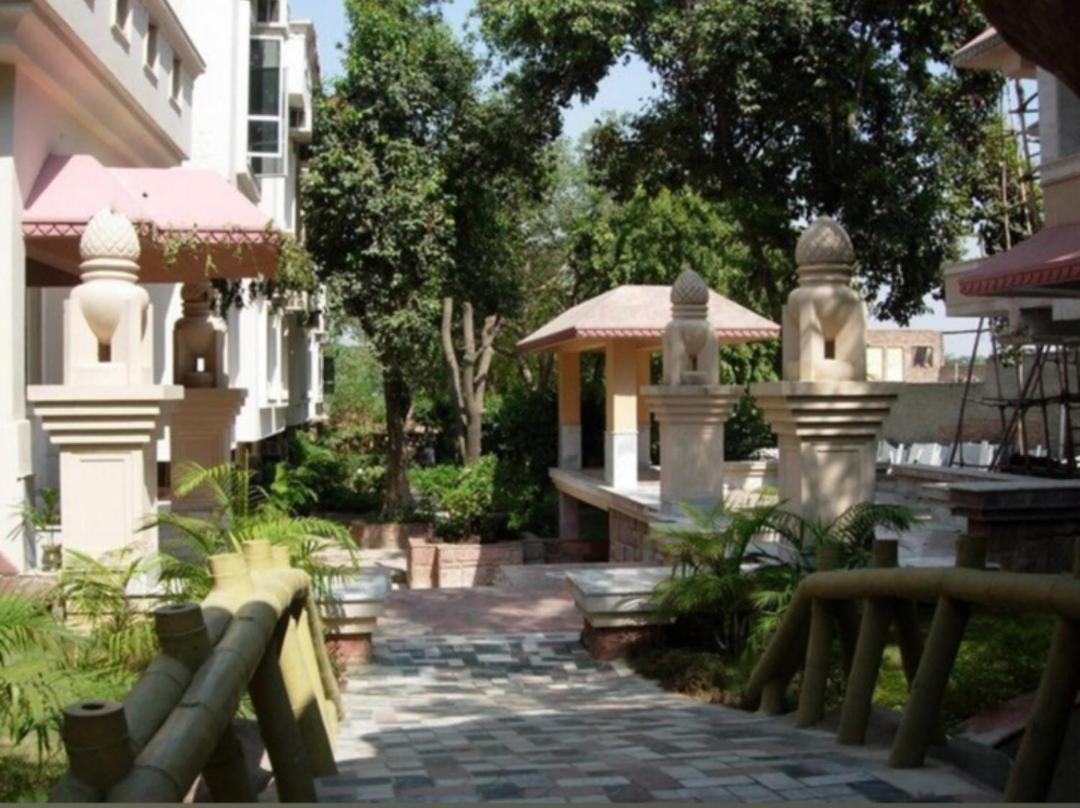 Ananda Krishna Van Vrindāvan Exterior photo